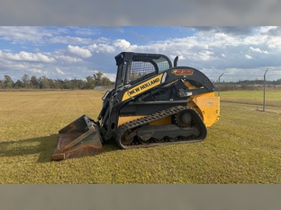 2017 New Holland C232