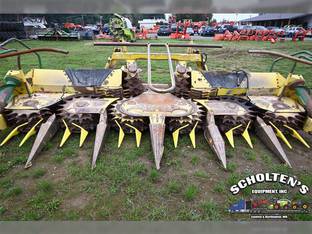 2002 John Deere 686X