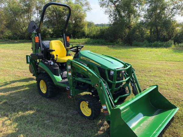 2020 John Deere 1025R Tractor/Loader/Backhoe #8MID2020JD1023R00 Ag-Pro ...