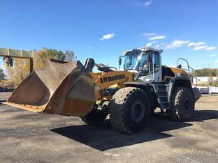 2017 LIEBHERR L586 XPOWER