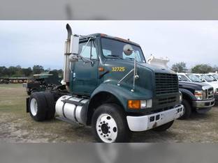 2002 International 8100