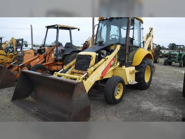 New Holland LB90