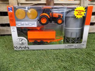 Kubota 1/32 SCALE M5-111 TRACTOR WITH WAGONS AN