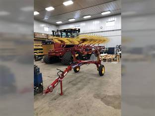 New Holland PC1022