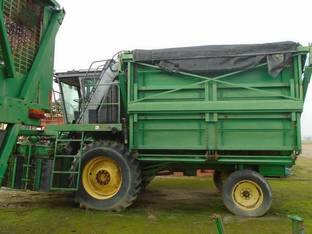 1996 John Deere 9965