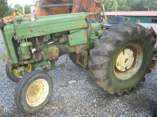 John Deere B