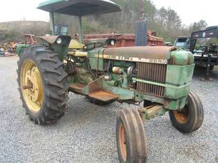 John Deere 2640