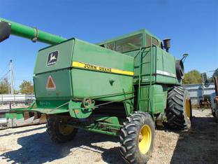 1986 John Deere 7720 TITAN II