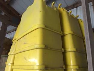 John Deere 1.6b Boxes w/Lids