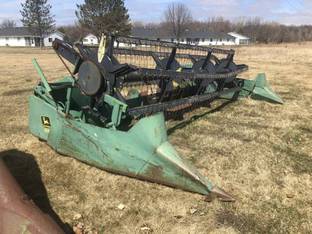 John Deere 216