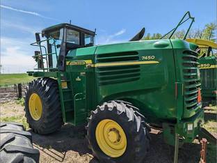 2008 John Deere 7450