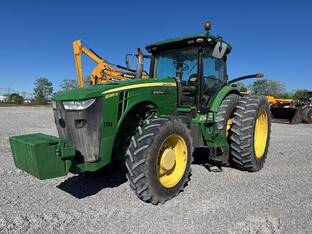 John Deere 8285R