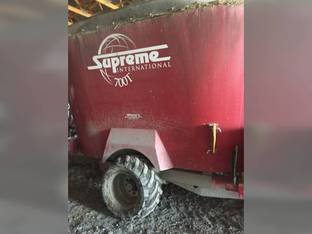 2013 Supreme International 700T