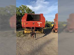 2008 New Holland BR7090