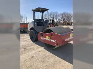 2020 Dynapac CA1400D