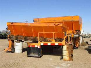 Unmarked SAND SPREADER