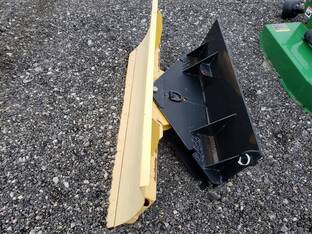 MAST FARM SERVICE 5' FRONT BLADE