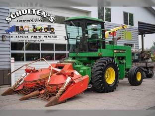 1992 John Deere 5830