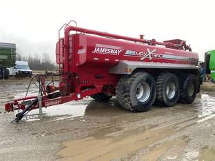 2020 Jamesway Maxx Trac 7400