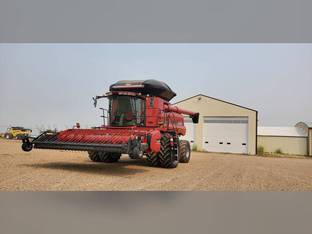 2017 Case IH 8240