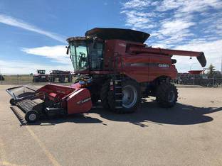 2017 Case IH 8240