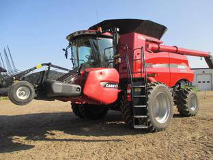 2016 Case IH 8240