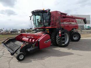 2014 Case IH 8230