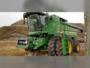2013 John Deere S690