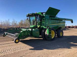 2016 John Deere S670