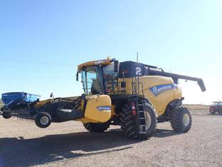 2013 New Holland CR9090