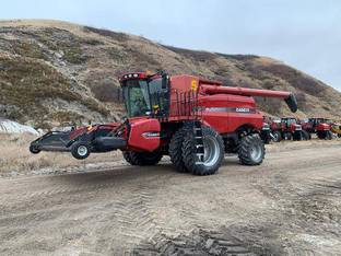 2013 Case IH 8230