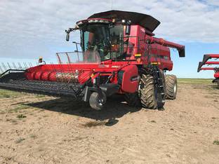 2018 Case IH 8240