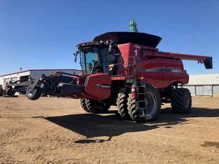 2017 Case IH 8240