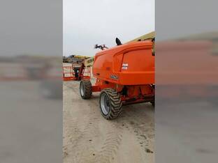2018 JLG 660SJ