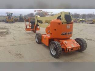 2018 JLG E450AJ