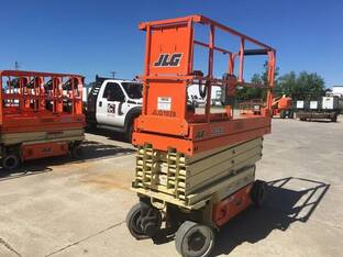 2019 JLG 2632ES