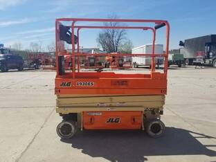 2019 JLG 1930ES
