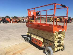 2019 JLG 2646ES