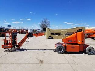 2019 JLG E400AJPN