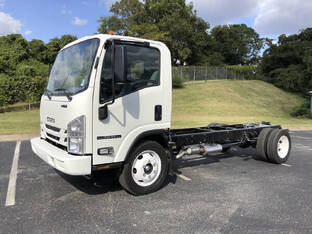 2024 Isuzu NPR HD
