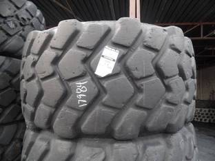 MICHELIN 660/65R25