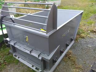 2023 Hoover ROUND BALE SPREADER