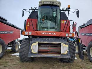 2012 Versatile RT490