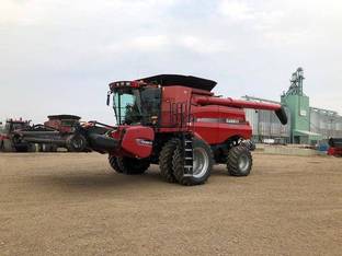 2013 Case IH 8230