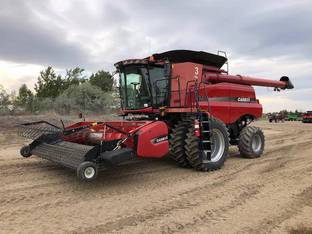 2014 Case IH 8230