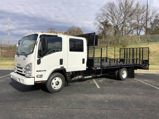 2024 Isuzu NPR (4) Door