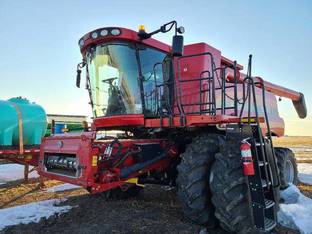 2013 Case IH 8230