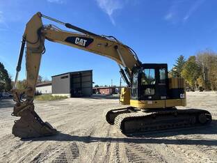 2013 Caterpillar 321D LCR