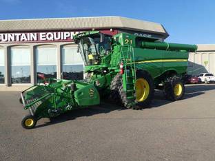 2019 John Deere S780