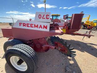 1990 Freeman 370